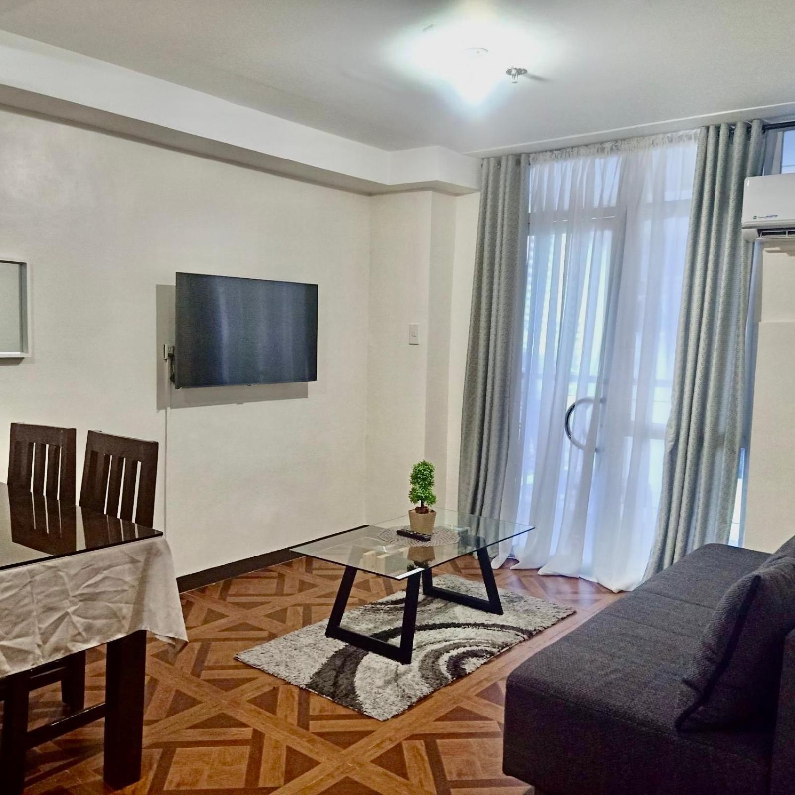 Affordable Makati Apt Manila Kültér fotó